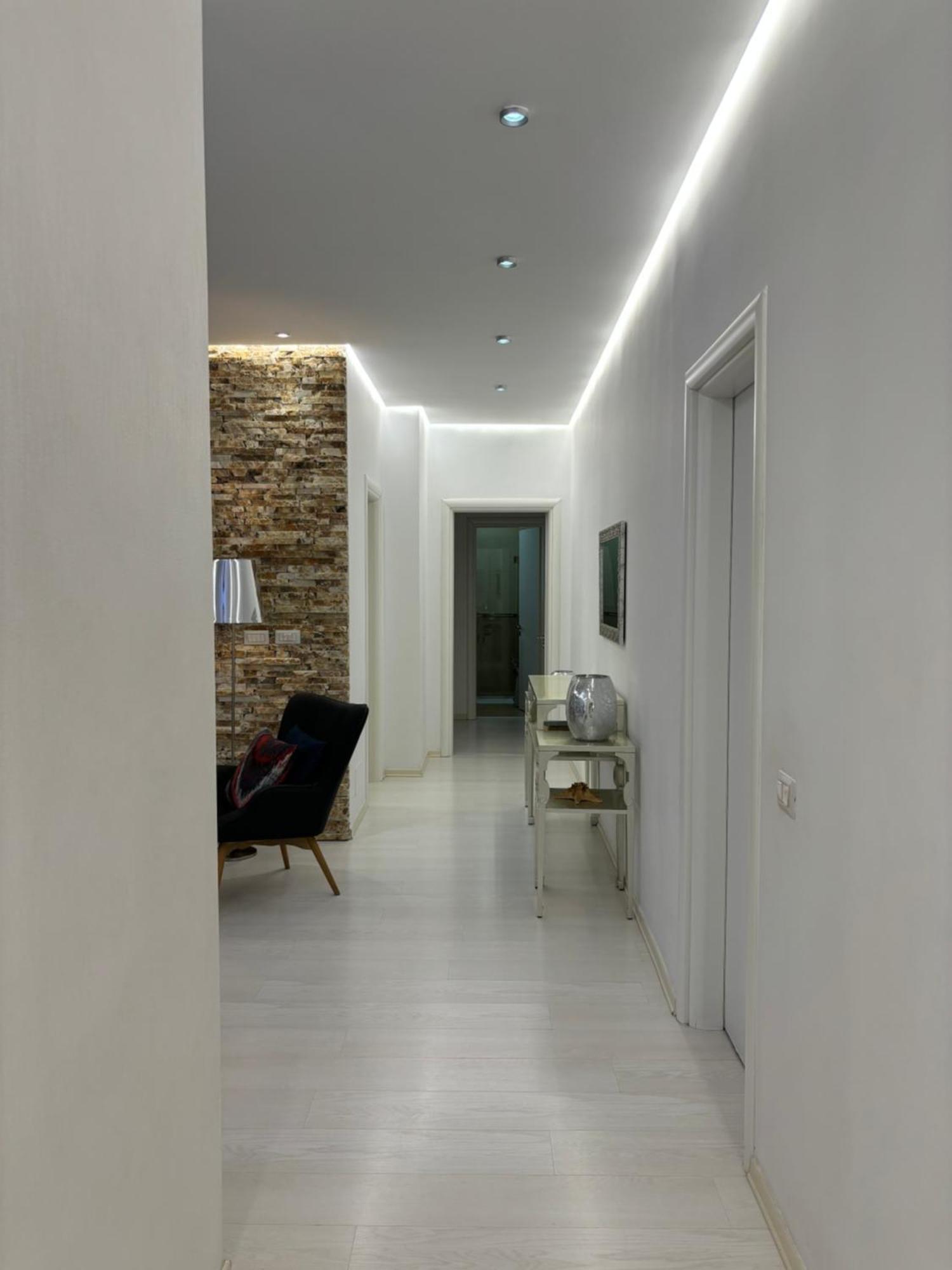 Tam Serviced 2Bdr Apartment City Center No6 Tirana Exteriör bild