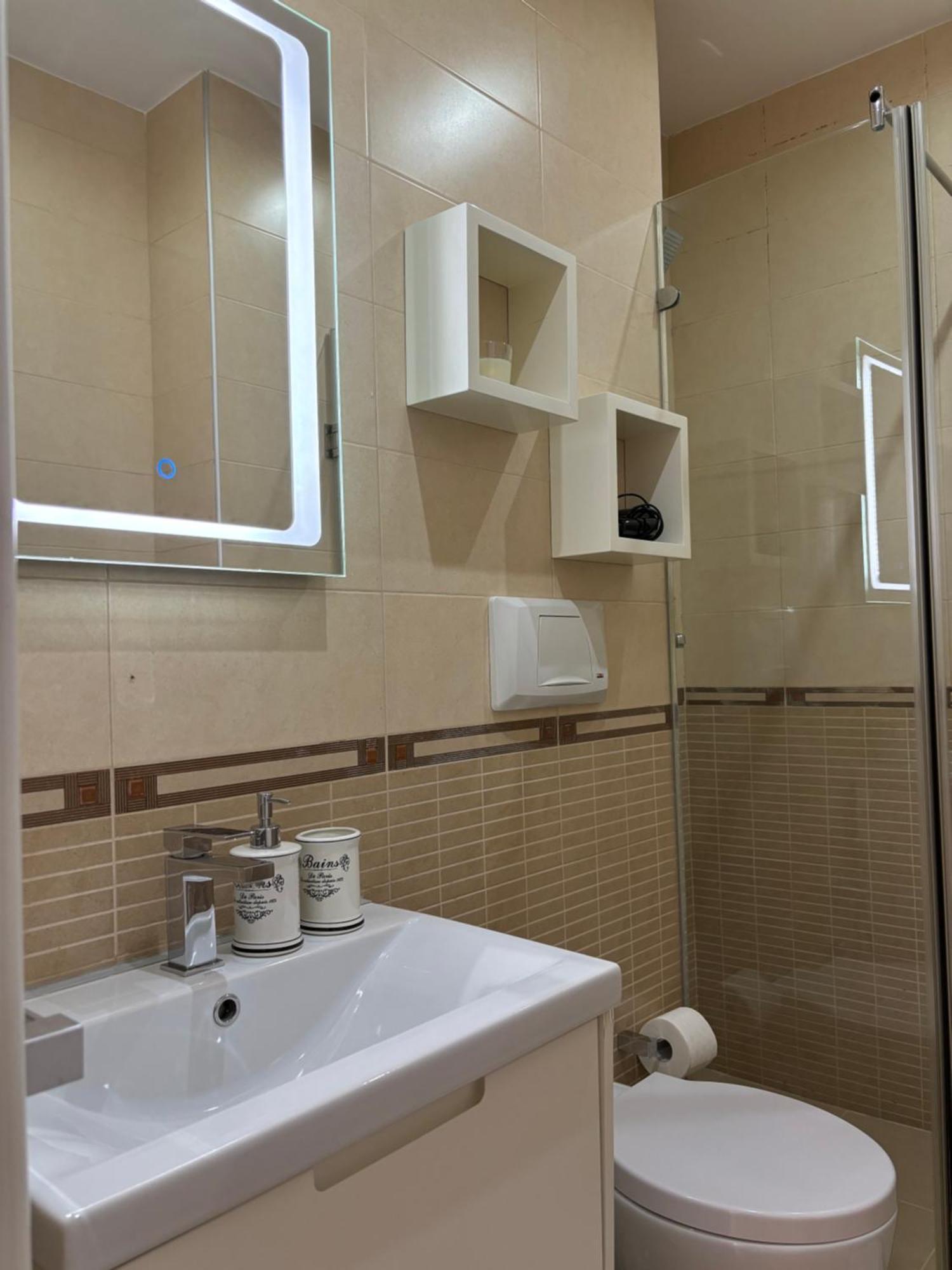 Tam Serviced 2Bdr Apartment City Center No6 Tirana Exteriör bild