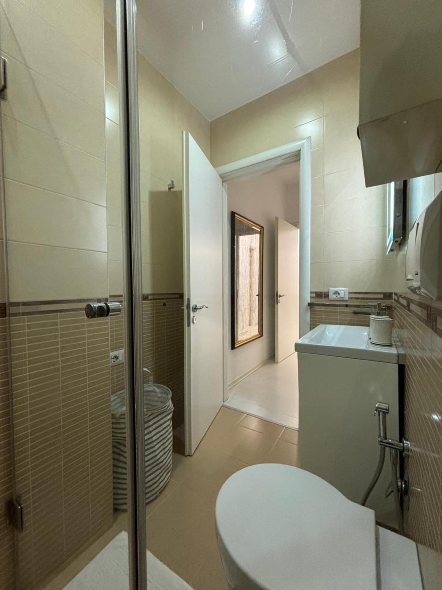 Tam Serviced 2Bdr Apartment City Center No6 Tirana Exteriör bild