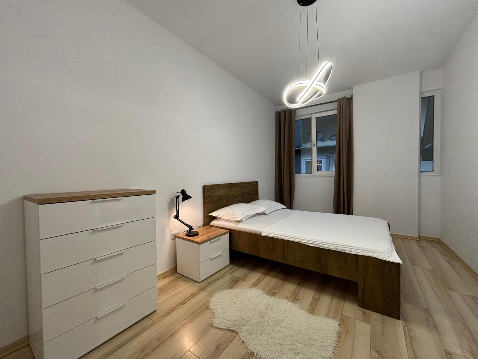 Tam Serviced 2Bdr Apartment City Center No6 Tirana Exteriör bild